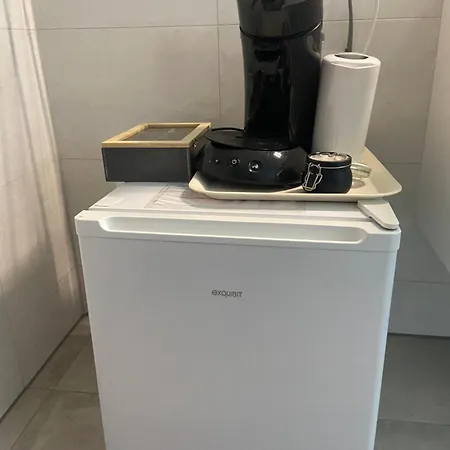 Nancy In Holland Met Eigen Badkamer , Jacuzzi Niet Inclusief , Independent Bathroom Jacuzzi Not Included Bed and breakfast