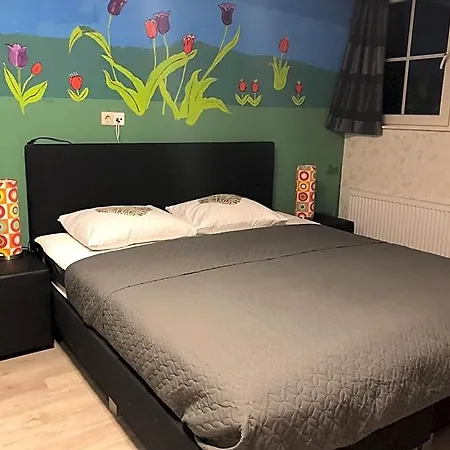 Bed & Breakfast B&B Nancy In Holland Met Eigen Badkamer , Jacuzzi Niet Inclusief , Independent Bathroom Jacuzzi Not Included 3*