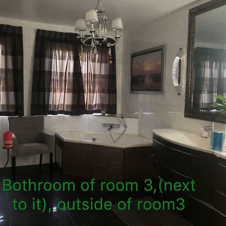 Bed and Breakfast Nancy In Holland Met Eigen Badkamer , Independent Bathroom Άαλτεν