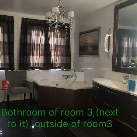 Bed & Breakfast Nancy In Holland Met Eigen Badkamer , Jacuzzi Niet Inclusief , Independent Bathroom Jacuzzi Not Included Aalten
