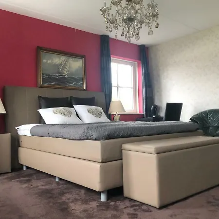 Nancy In Holland Met Eigen Badkamer , Independent Bathroom Άαλτεν