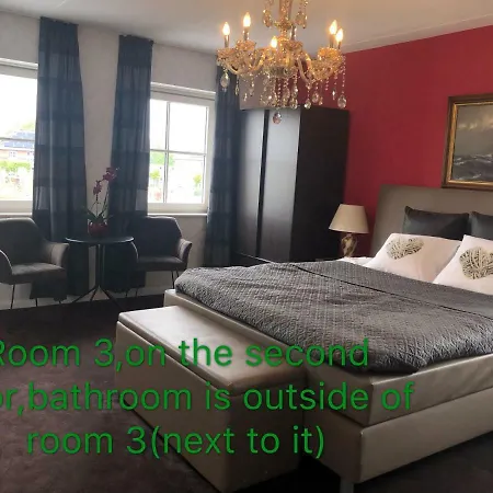 Nancy In Holland Met Eigen Badkamer , Independent Bathroom * Άαλτεν