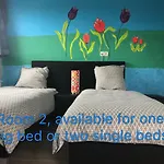 Nancy In Holland Met Eigen Badkamer , Independent Bathroom 3* Aalten