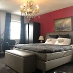 Nancy In Holland Met Eigen Badkamer , Independent Bathroom 3* Aalten