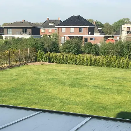 Oda ve Kahvaltı Nancy In Holland Met Eigen Badkamer , Jacuzzi Niet Inclusief , Independent Bathroom Jacuzzi Not Included