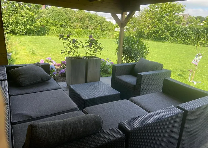 Nancy In Holland Met Eigen Badkamer , Jacuzzi Niet Inclusief , Independent Bathroom Jacuzzi Not Included